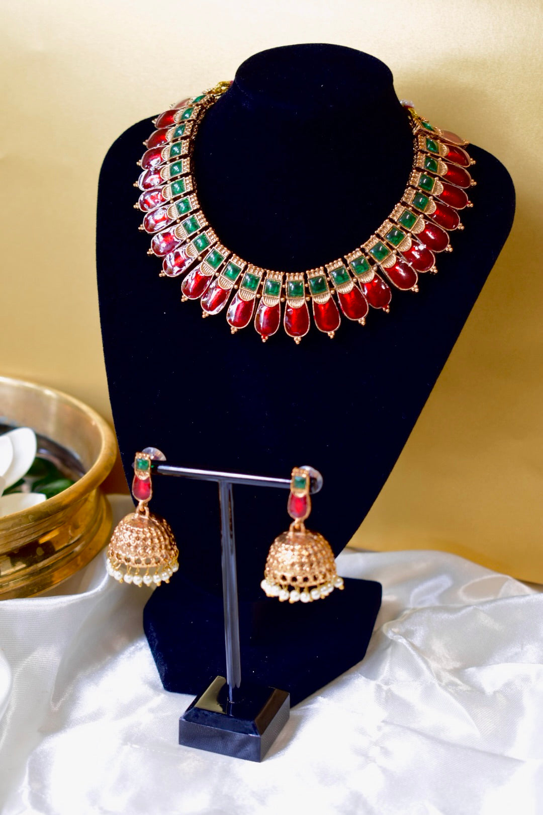 Nagapadam Inspired Red & Green Necklace Set
