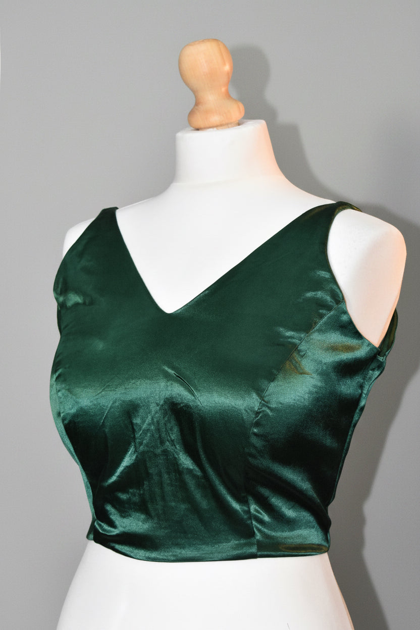 Stretchable V-Neck Padded Saree Blouse