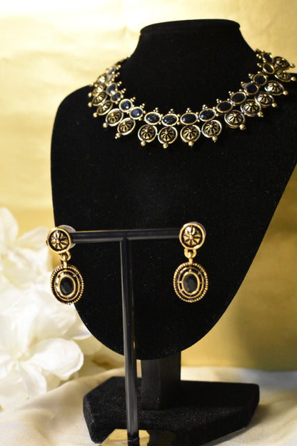 Black Gold Necklace Set