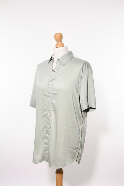 US Petrol Men’s Light Green Shiny Button Down Shirt