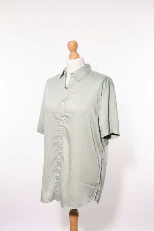 US Petrol Men’s Light Green Shiny Button Down Shirt