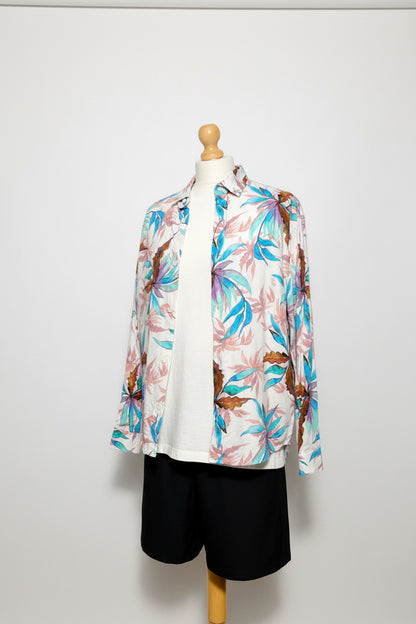 US Petrol Leaf Pattern Long Sleeve Button-Down Shirt – Size Medium