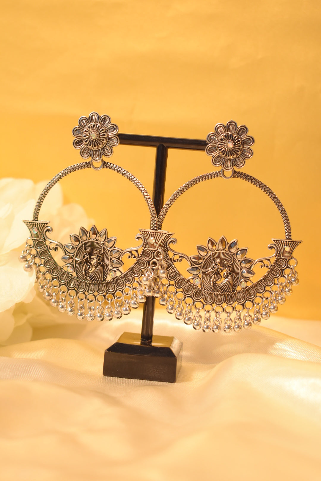 Traditional Silver Circle Earrings