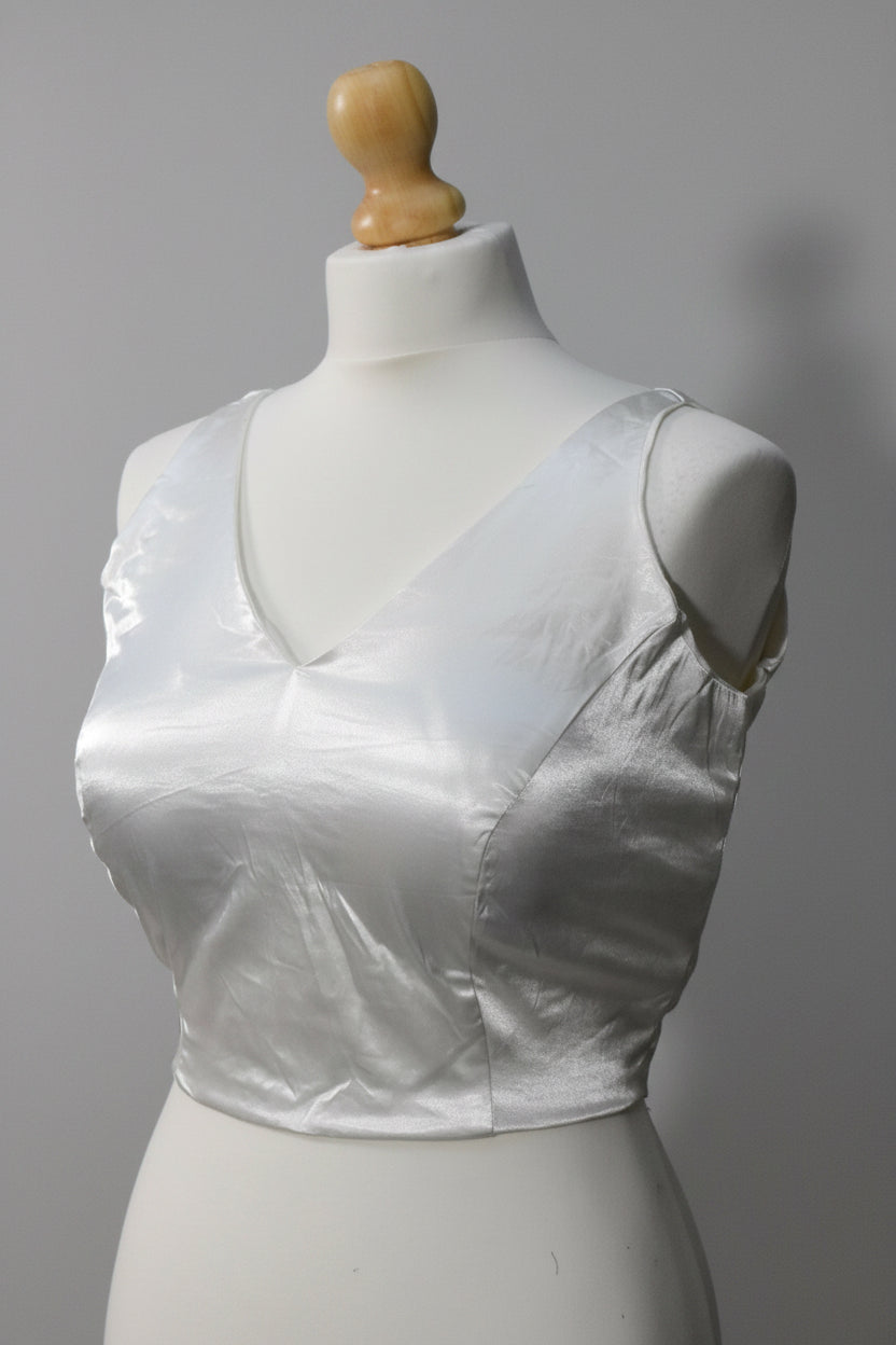 Stretchable V-Neck Padded Saree Blouse