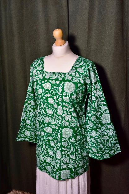 Green Long Sleeve Square Neck Corset Top