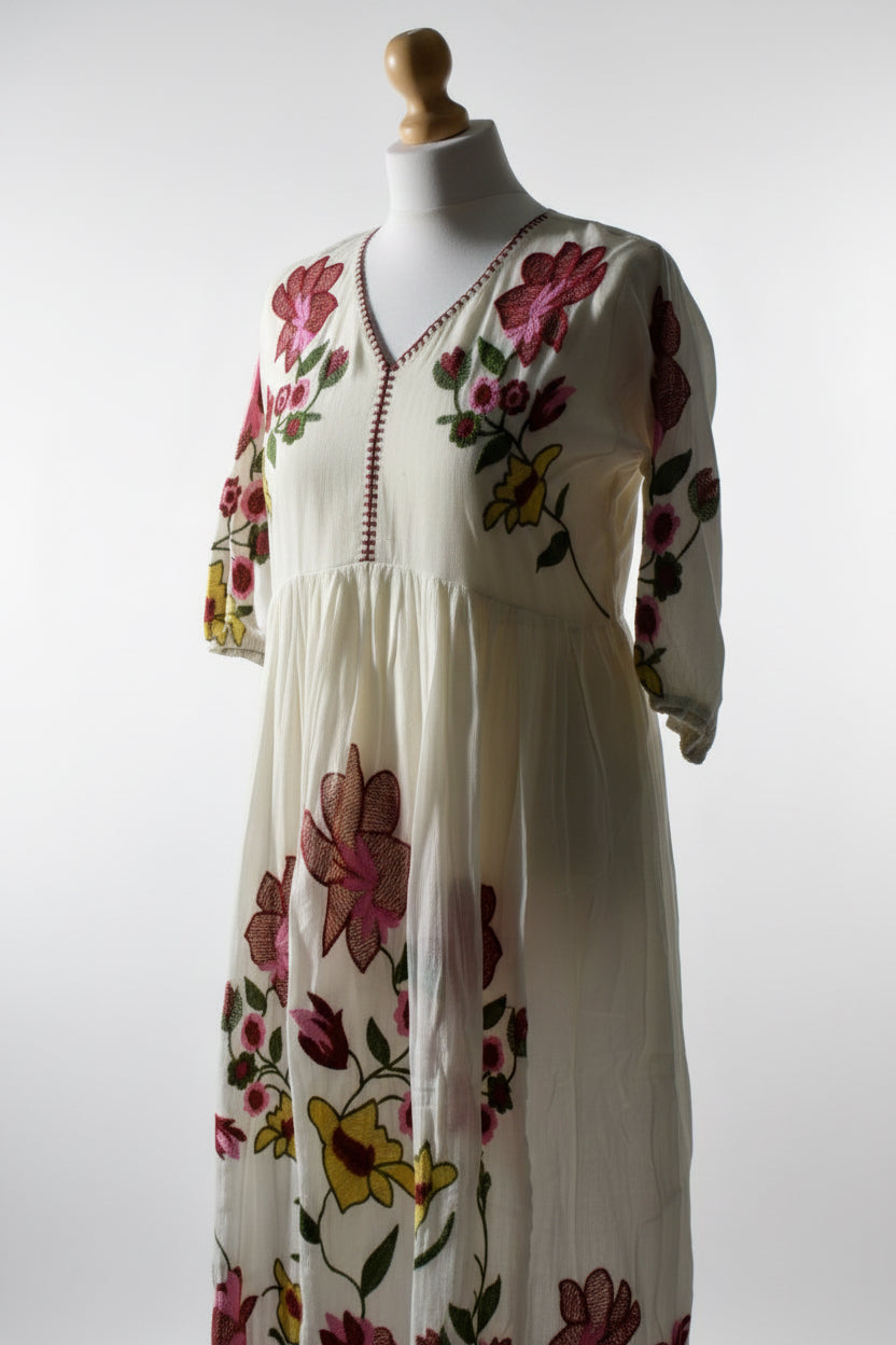 Elegant Mul Cotton Embroidered Dress
