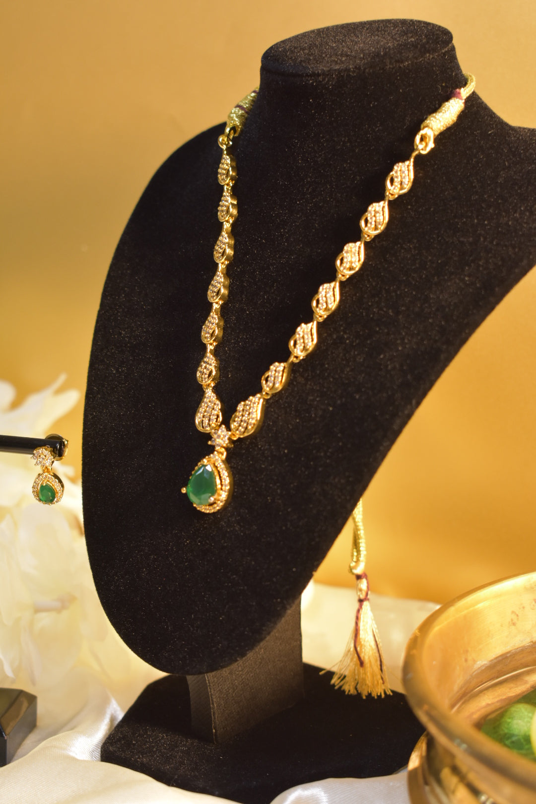 Emerald Colour Stone and Diamond  Necklace Set