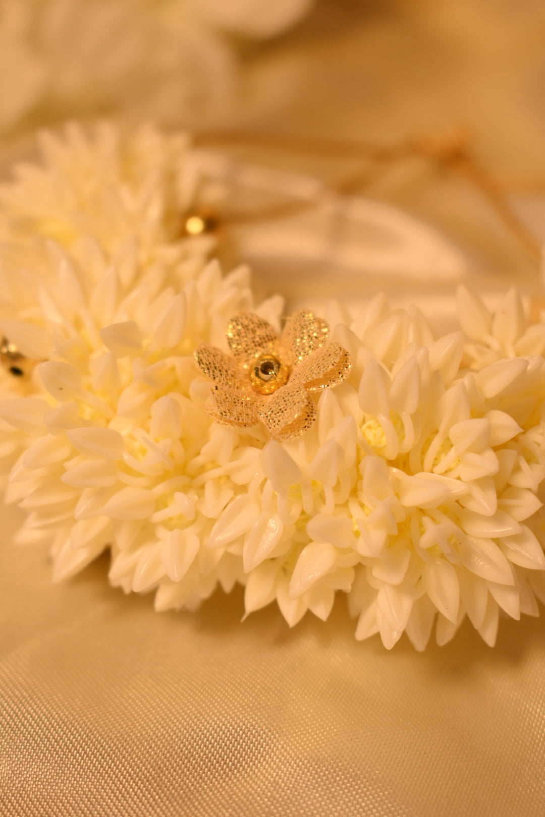 Plastic jasmine hair accessories with Gold Flower Detail