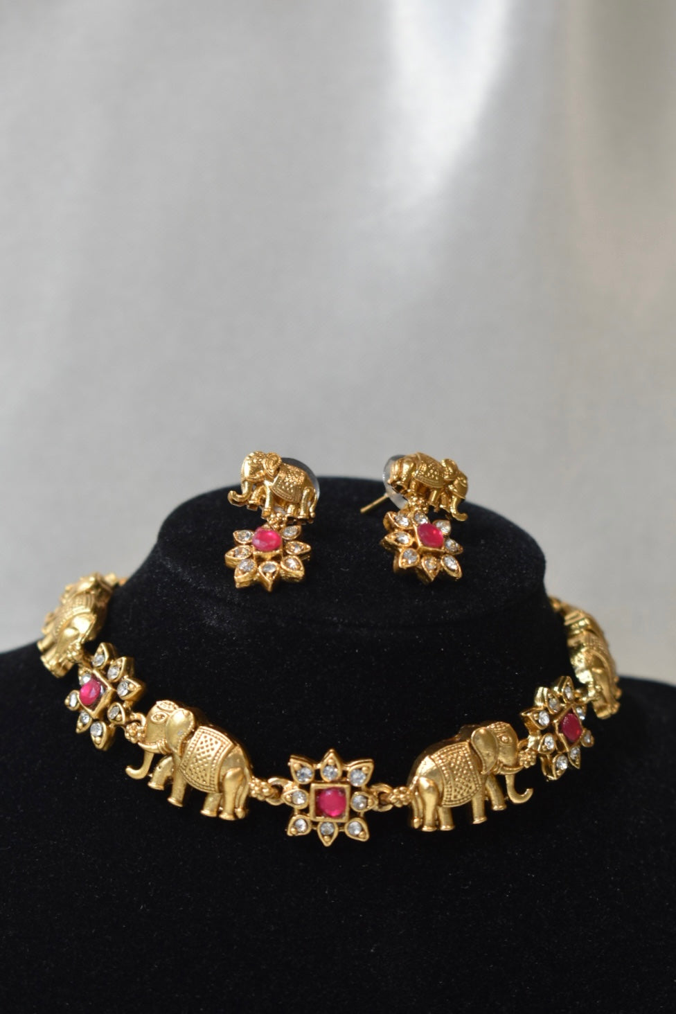 Elephant & Floral Choker Necklace & Earring Set