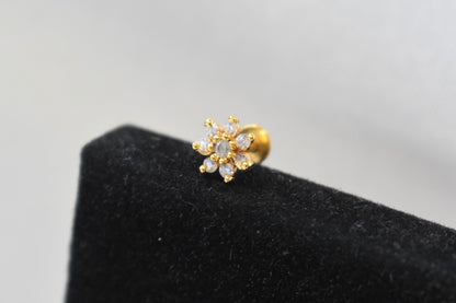 Flower Shaped Nose Pin