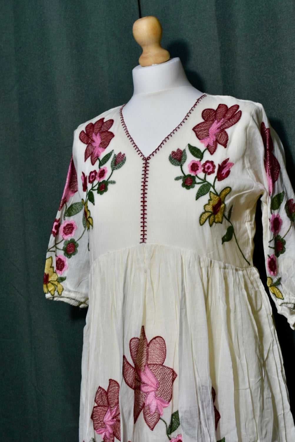 Elegant Mul Cotton Embroidered Dress