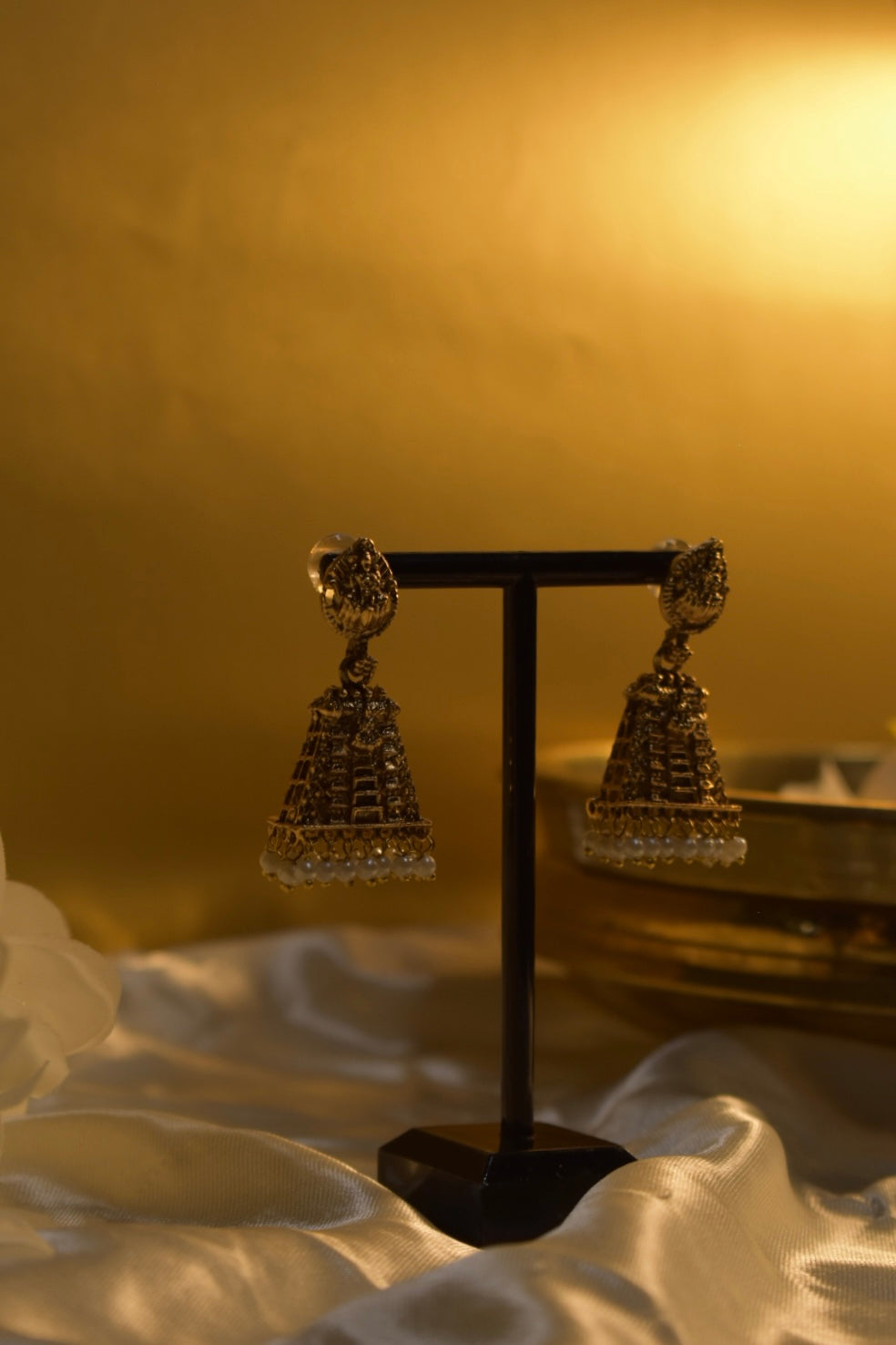 Gopuram Jhumka Earring