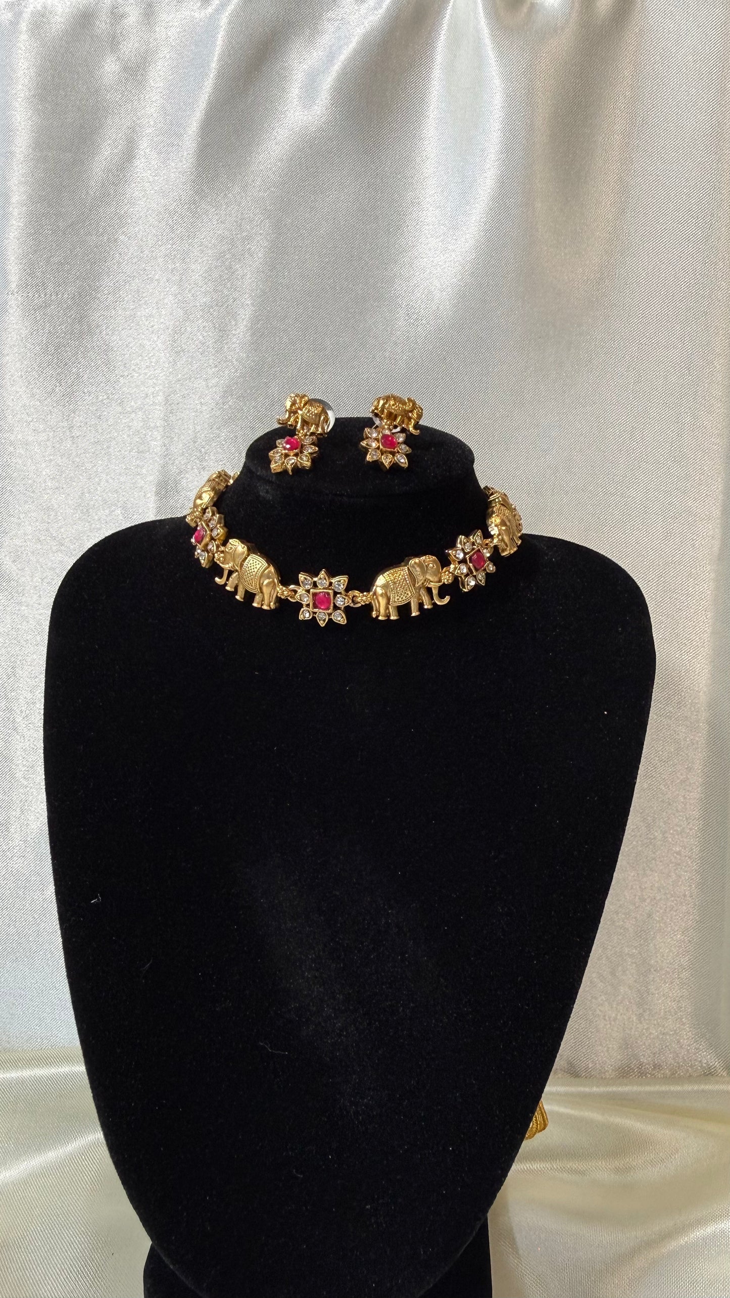 Elephant & Floral Choker Necklace & Earring Set
