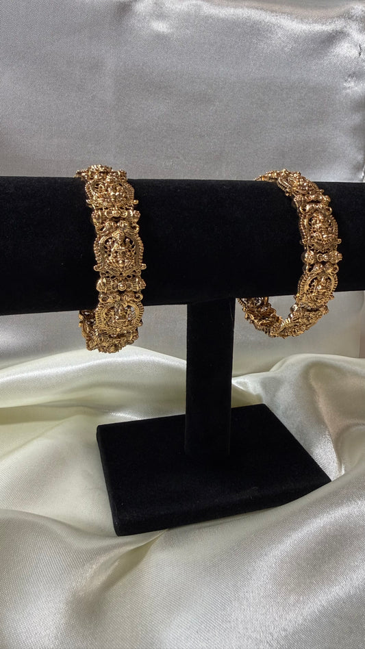 Idol Shaped Gold Bangles