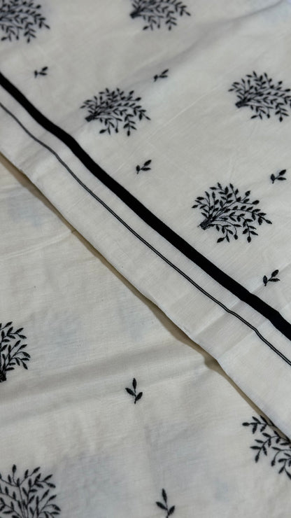 Black Puliyilakara Saree with Hand Embroidery